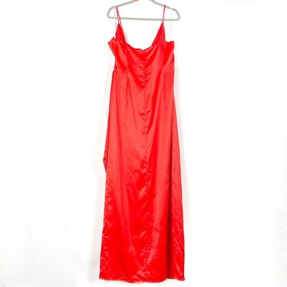 Lovers & Friends Mackenzie Gown Red Wrap Maxi Dress Sz XL Satin Sleeveless - Picture 9 of 12